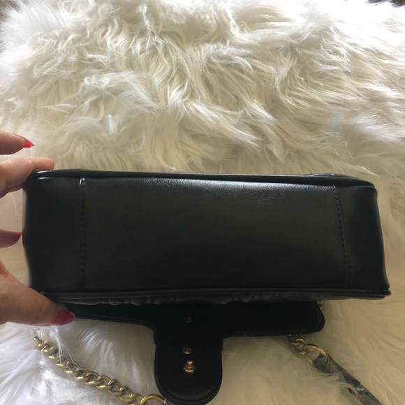 Fashion shoulder and across body - Picture 6 of 7